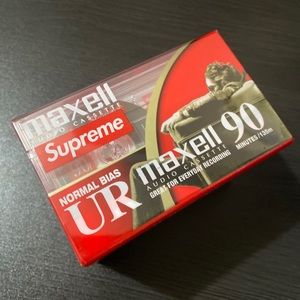 Supreme x Maxell 5 PACK CASSETTE TAPES FW23 ACCESSORIES